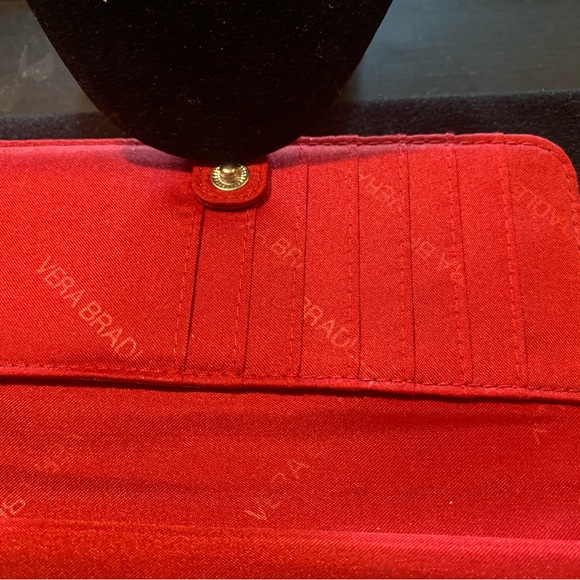 Vera Bradley Quilted Red Nylon and Patent wallet - Picture 6 of 9